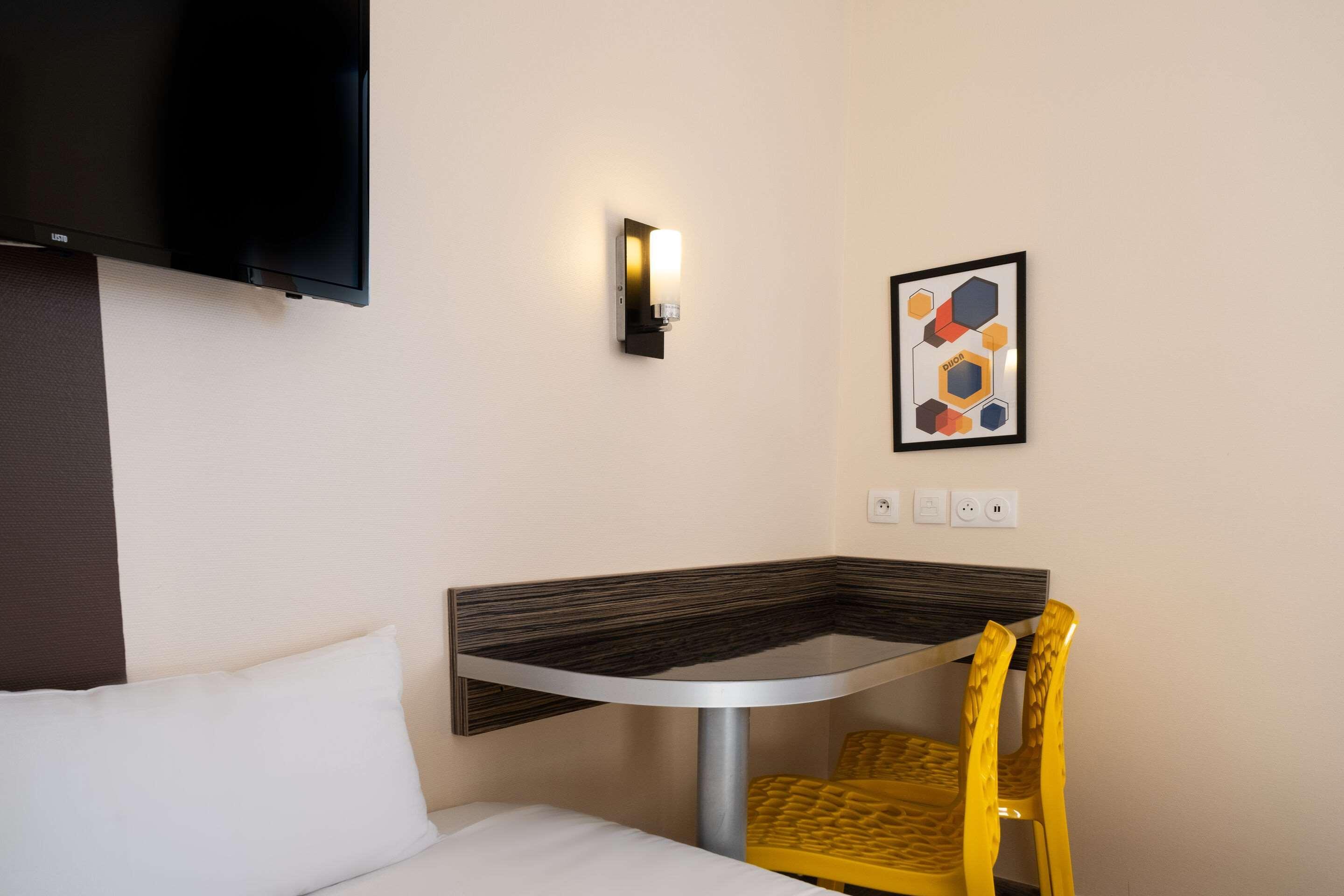 Hotel Kyriad Dijon Sud - Longvic